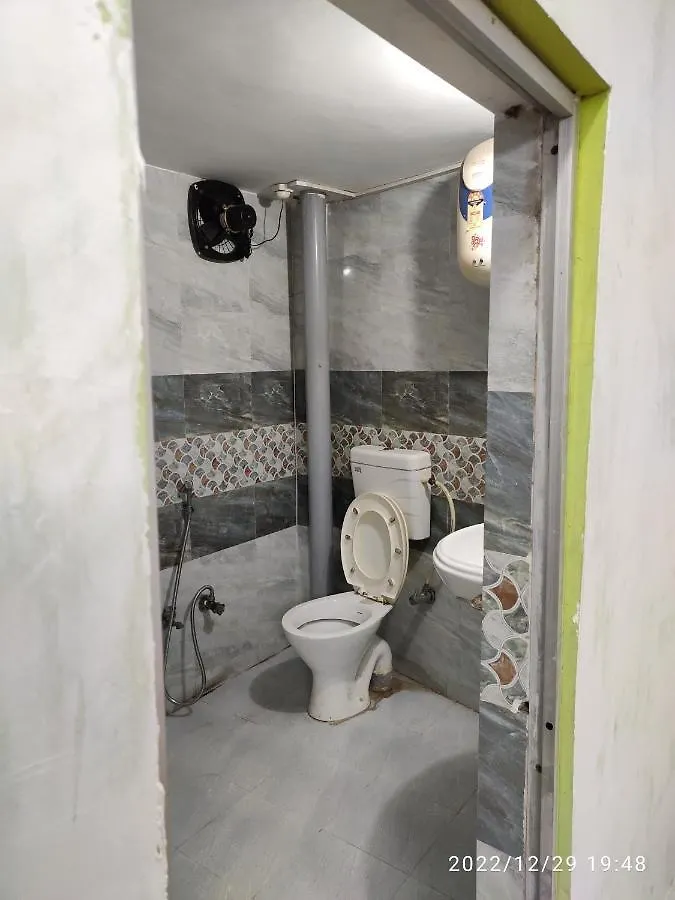 Kesher Paying Guest House Varanasi 0*,